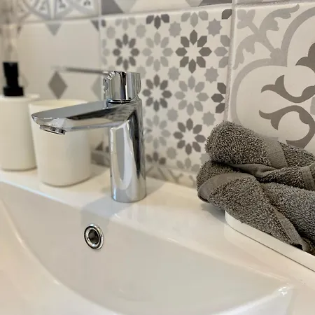 Appt T4 Proche Du Centre - De - 045 Руан